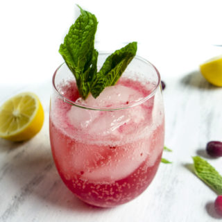 sparkling cranberry lemonade with mint