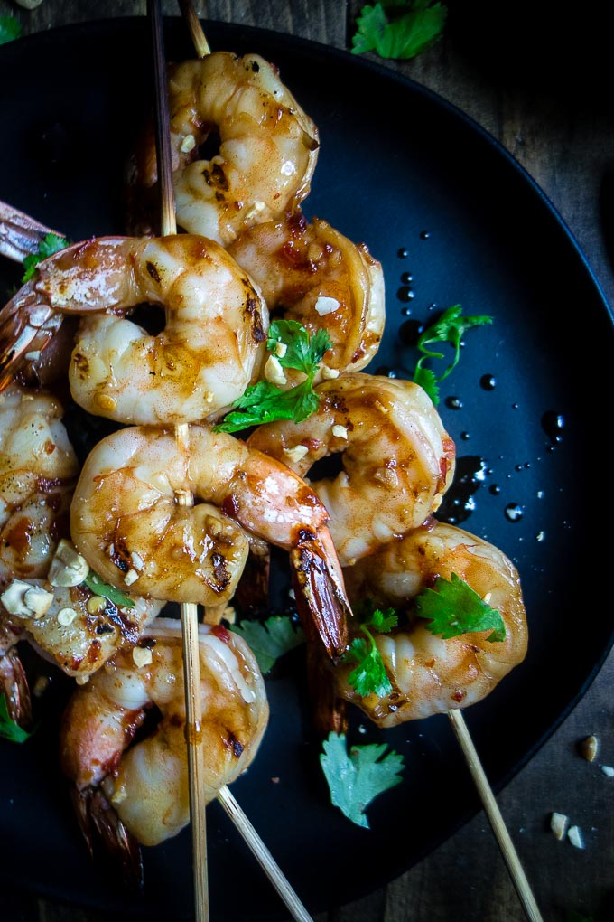 thai grilled shrimp skewers with cilantro