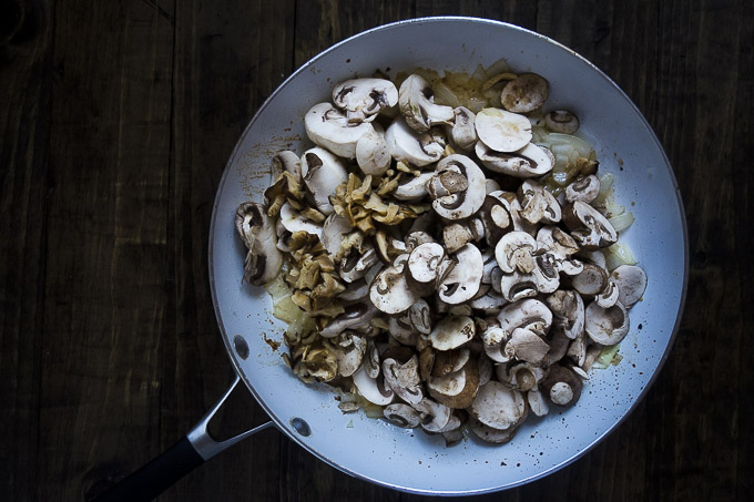onions butter mushrooms in a skillet