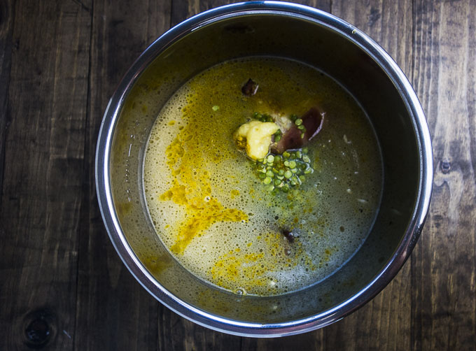 instant pot split pea soup ingredients in instant pot