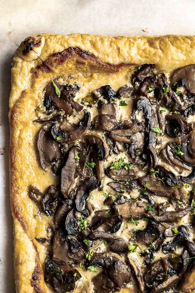 white mushroom pizza on puff pastry