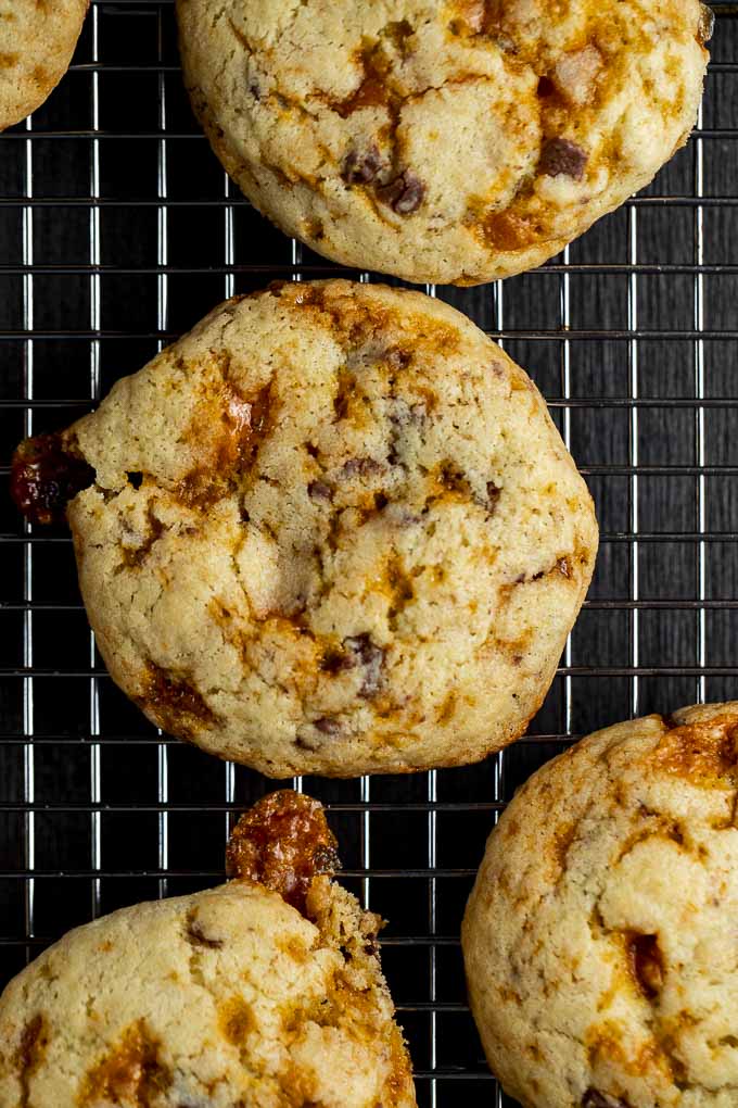butterfinger cookie on a cooling rack