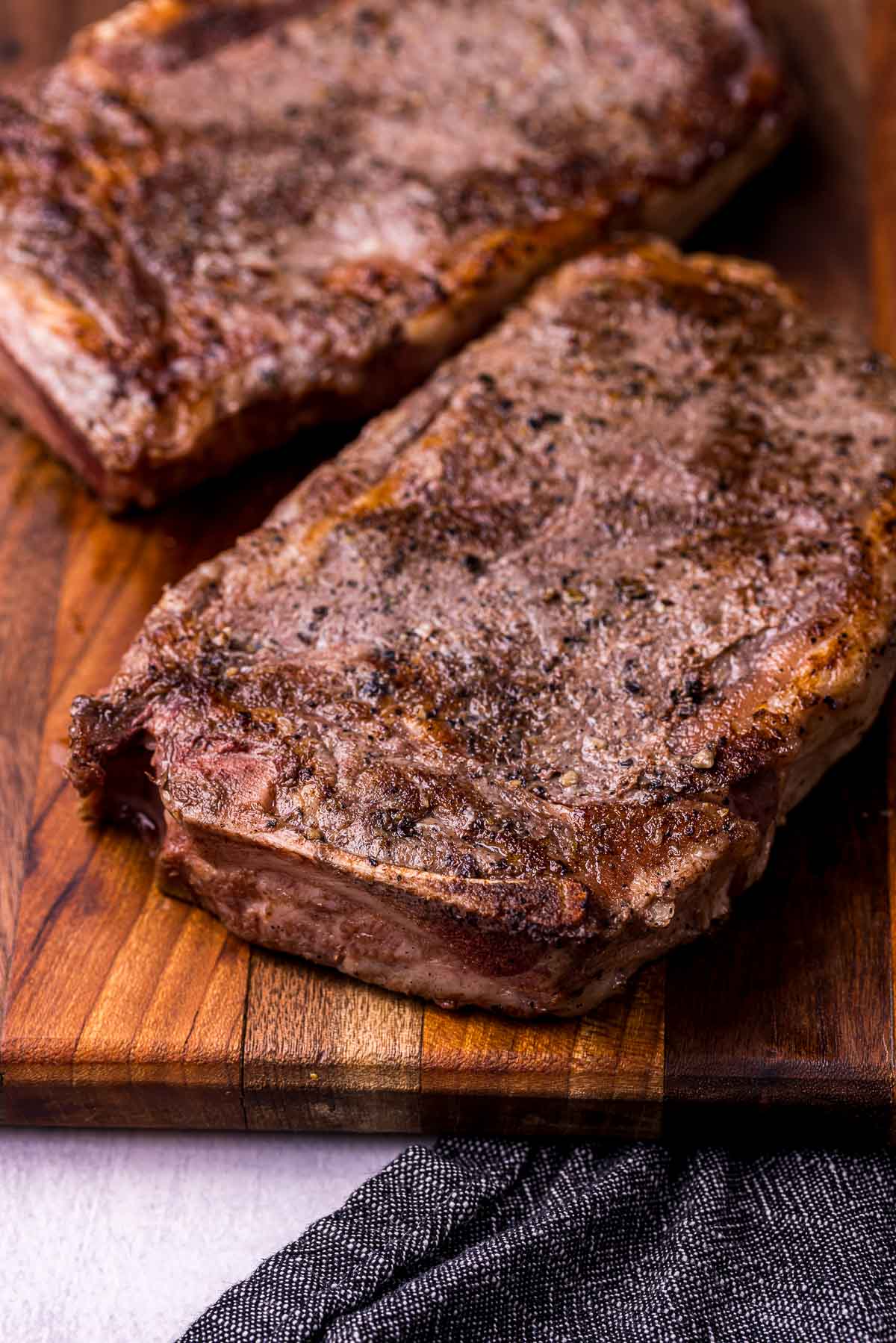 https://www.wenthere8this.com/wp-content/uploads/2023/08/sous-vide-steak-6.jpg