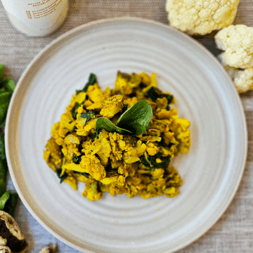 Cauliflower, Mushroom, Chickpea Scramble