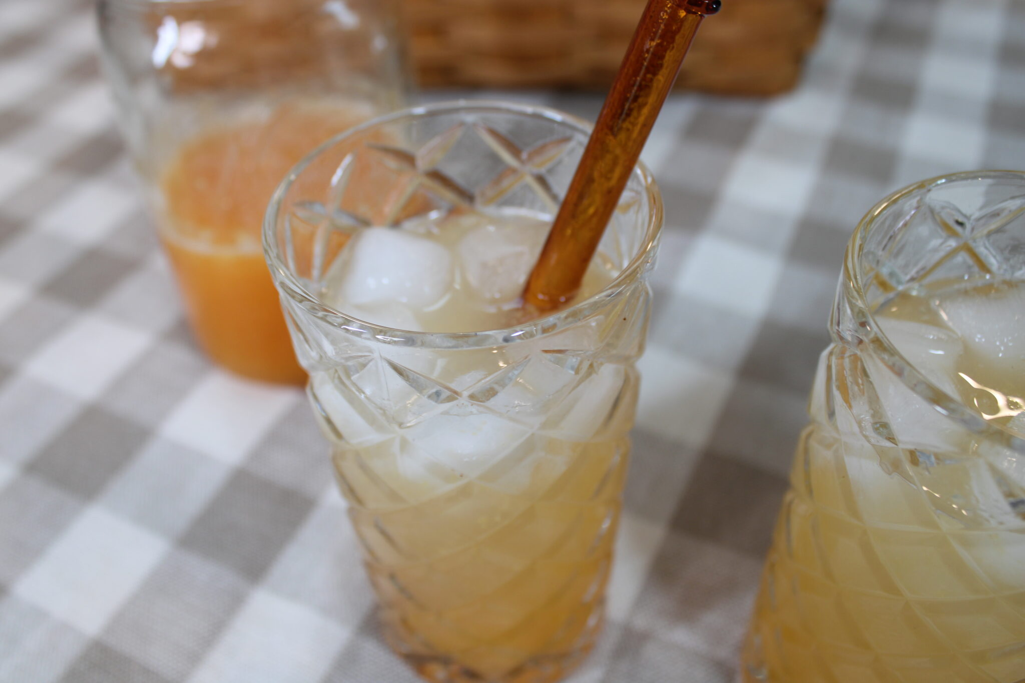 non alcoholic peach drink