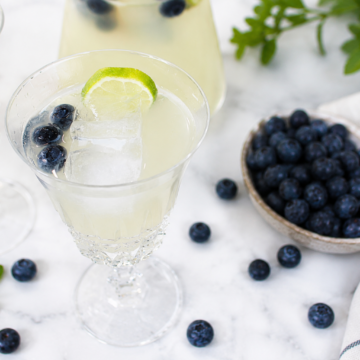 summer blueberry drink