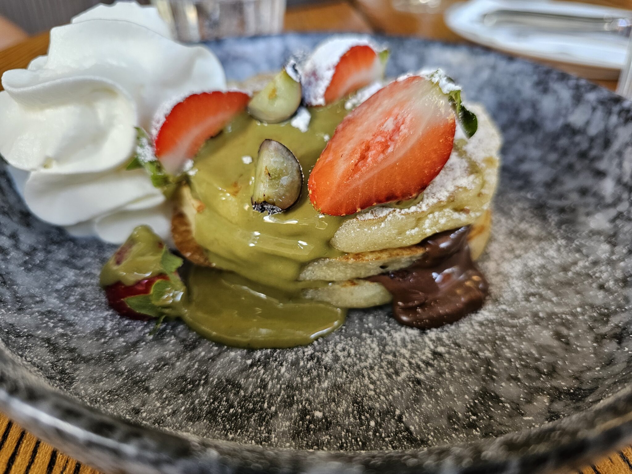 Bratislava Food Guide: čerstvé lievance Desert